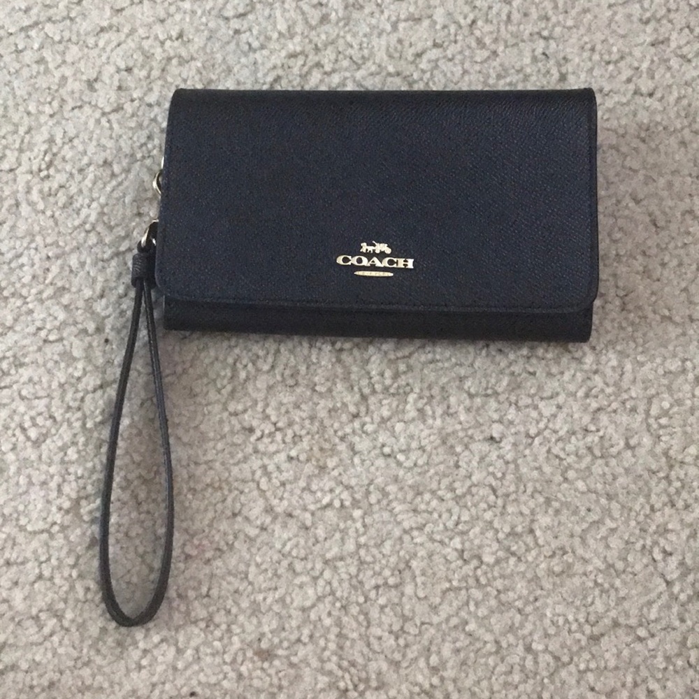NWT Coach Smartphone wristlet